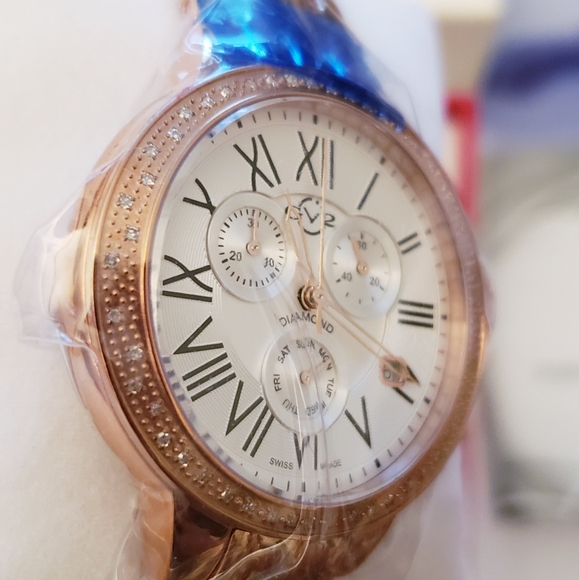 Gevril Women's Astor Chronograph Diamond Bracelet Watch, 40mm-0.227ctw - Picture 15 of 16